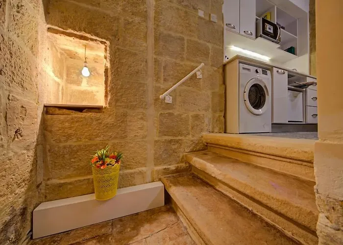 31 Sally Port * La Valletta